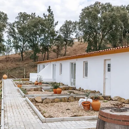 Guest house Alma-rio 1 By Mycelia Tomar